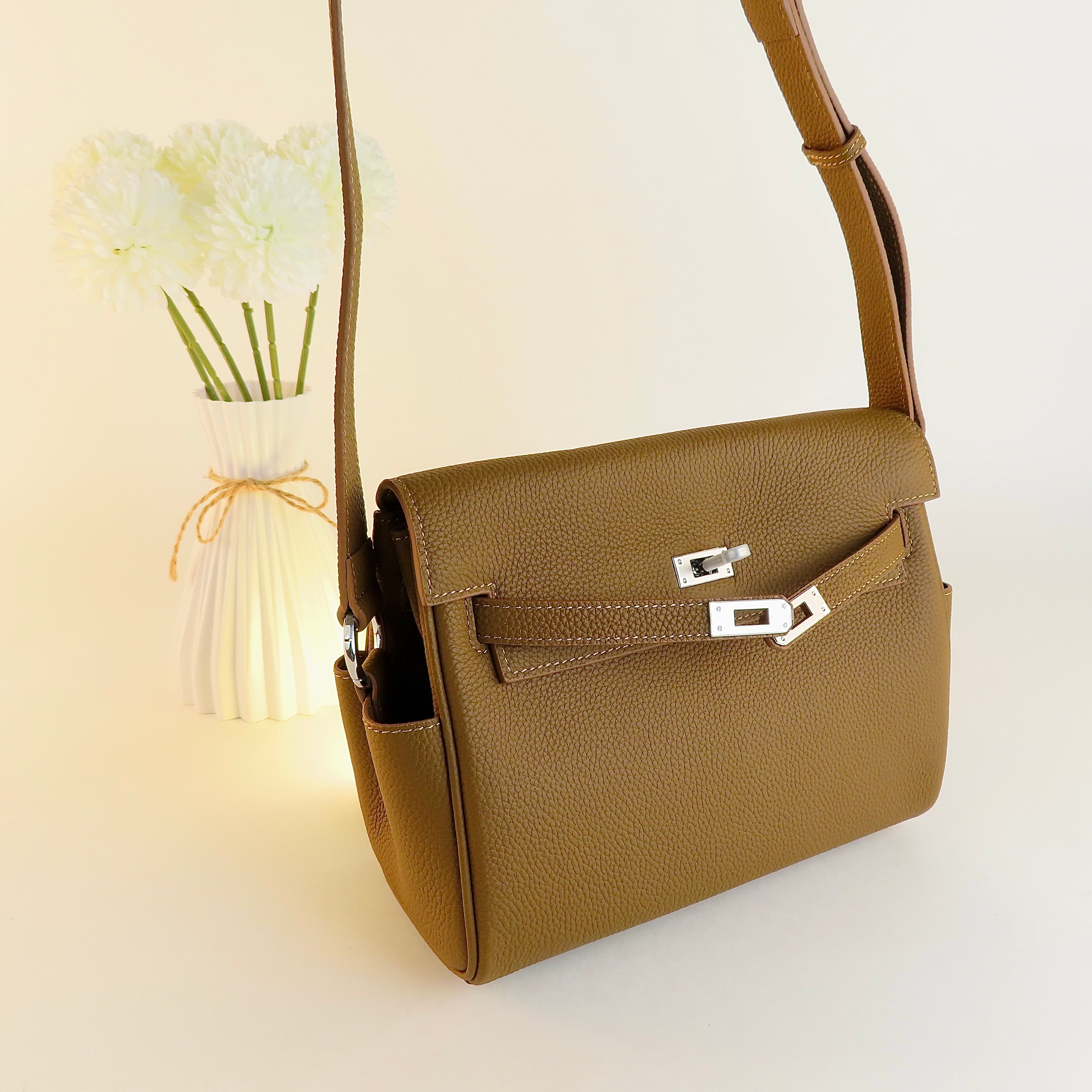 [KM-2] 25CM COWHIDE TOGO LEATHER K||Y INSPIRED UNISEX CROSS-BODY BAG