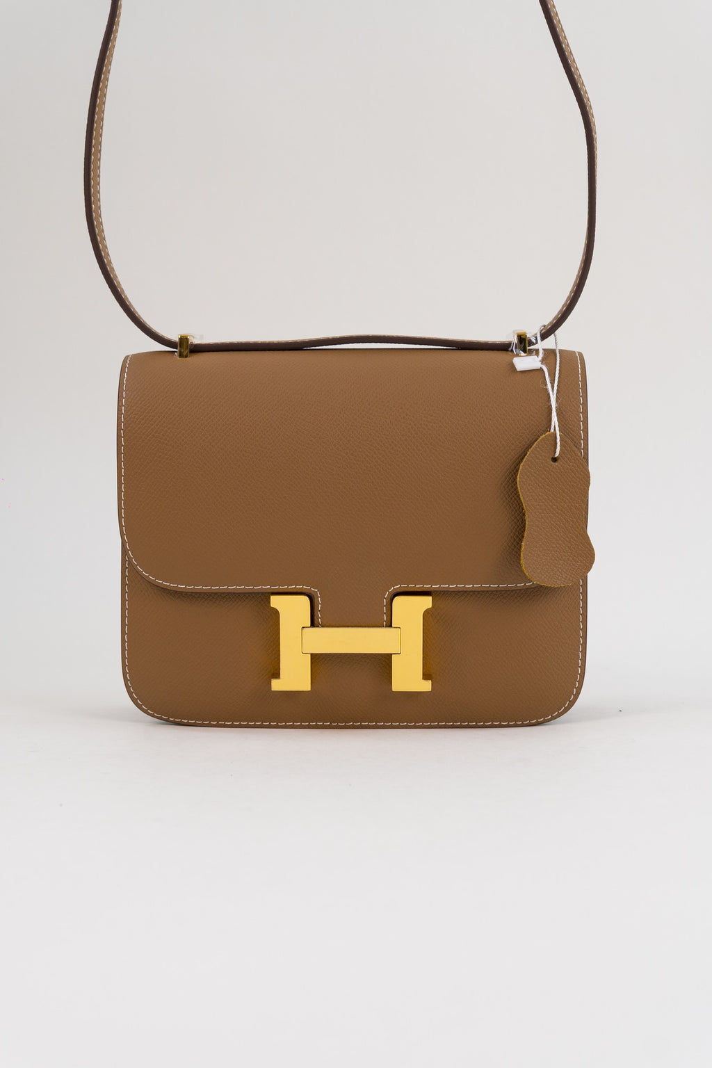 Saloria Constance 18 in Brown