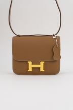 Saloria Constance 18 in Brown