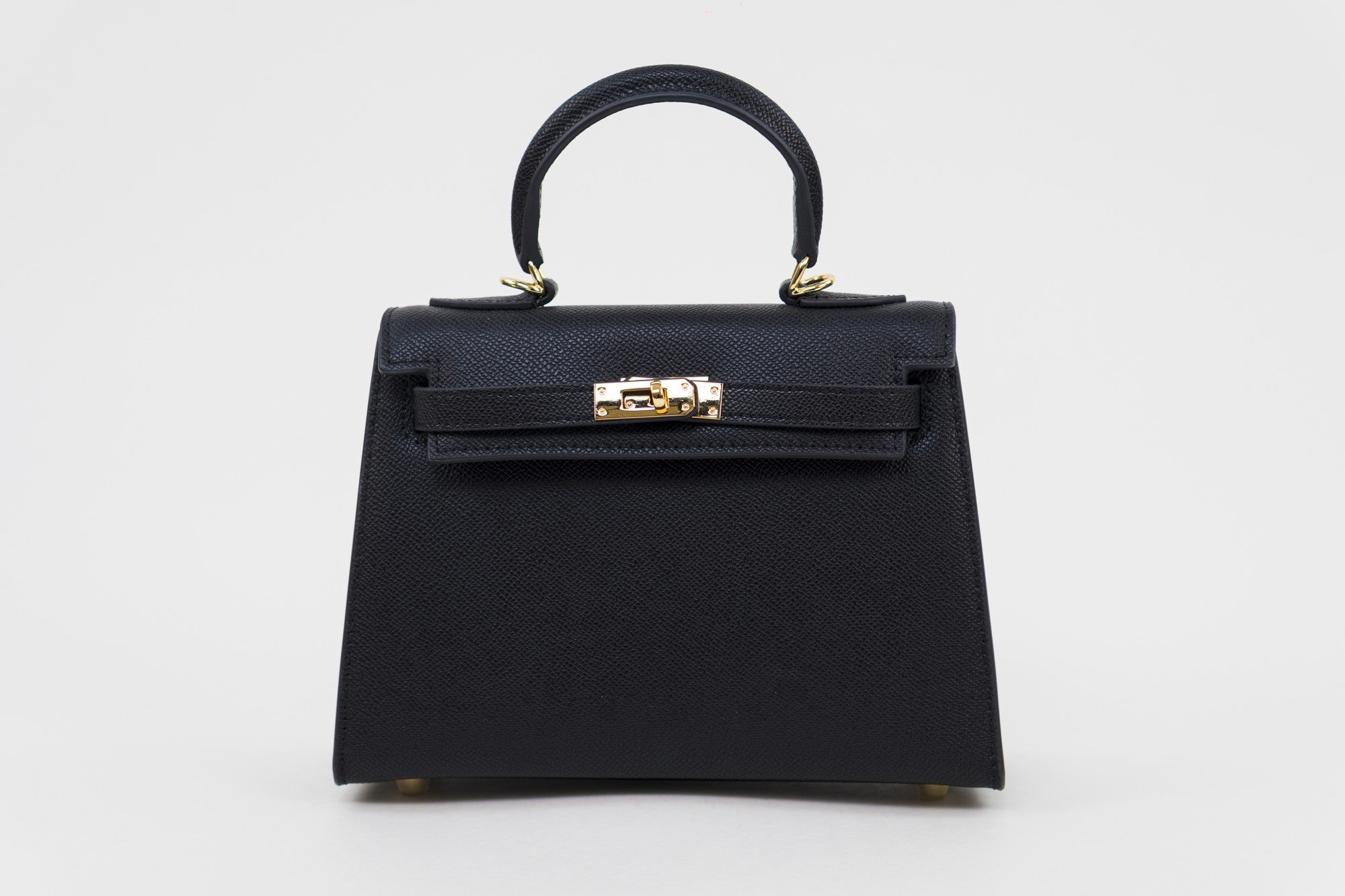 Saloria Kelly 22 in Black