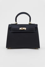Saloria Kelly 22 in Black