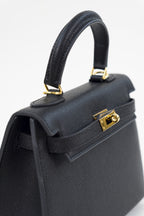 Saloria Kelly 22 in Black
