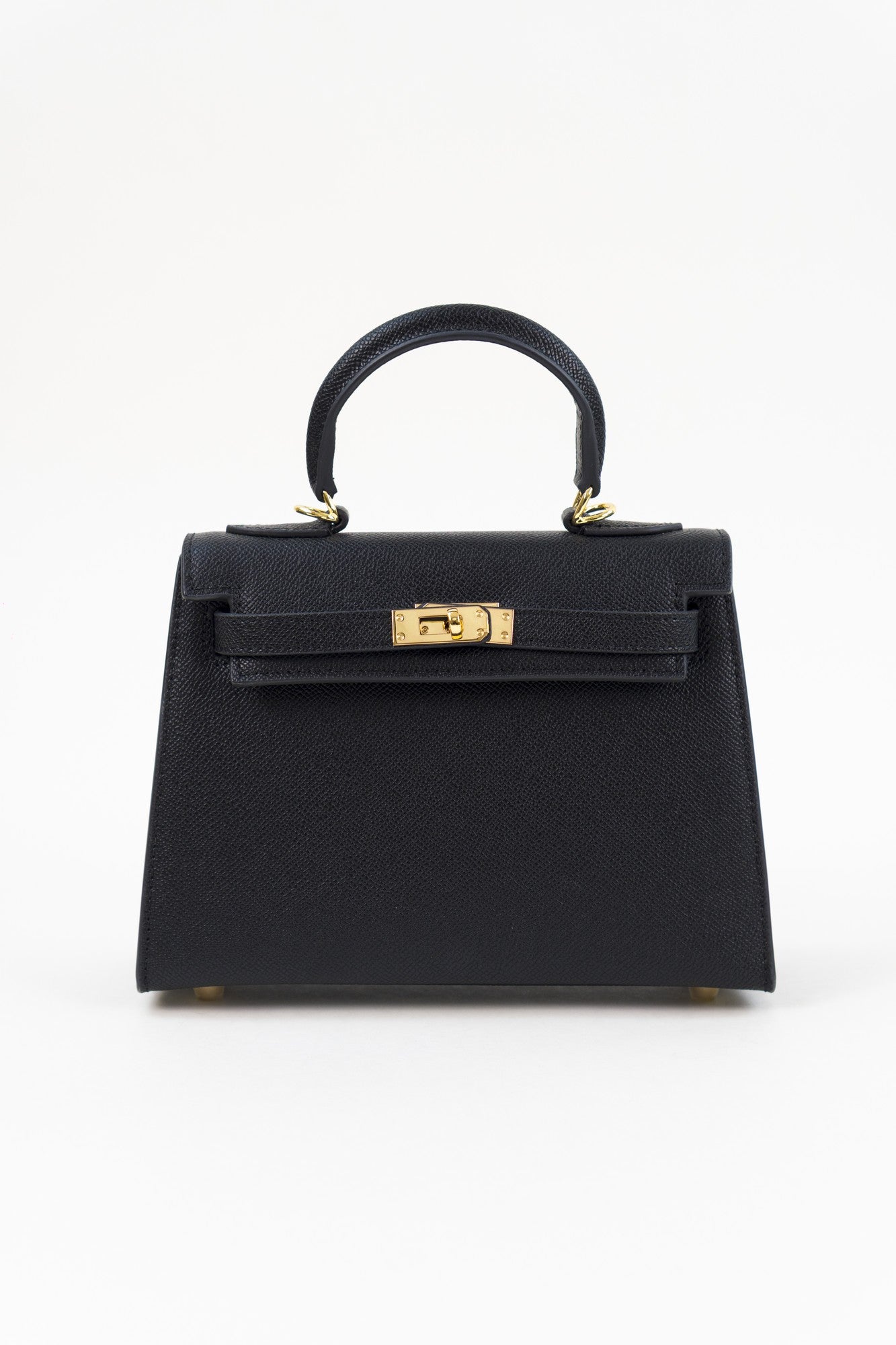 Saloria Kelly 22 in Black