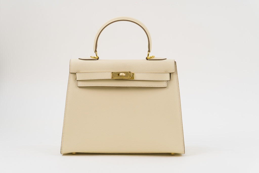 Saloria Kelly 22 in White
