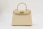 Saloria Kelly 22 in White