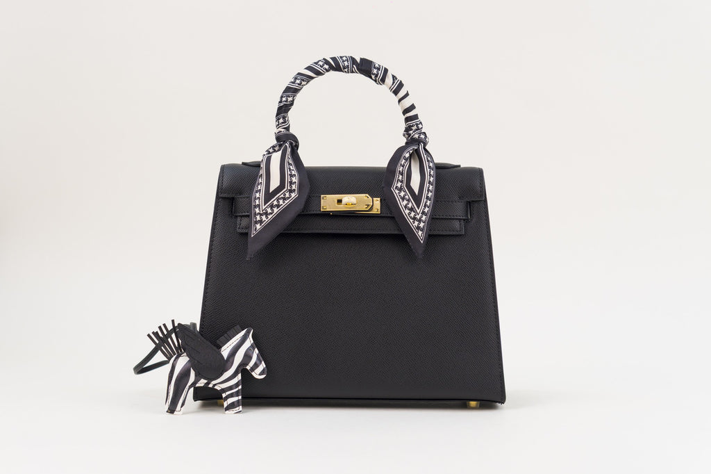 Saloria Kelly 28 in Black