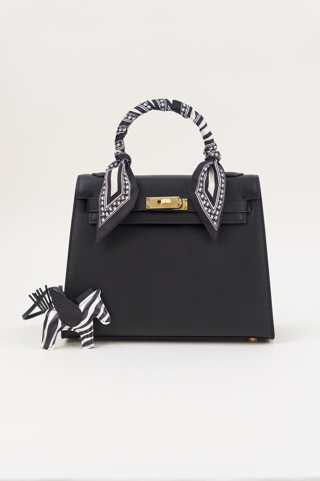 Saloria Kelly 28 in Black