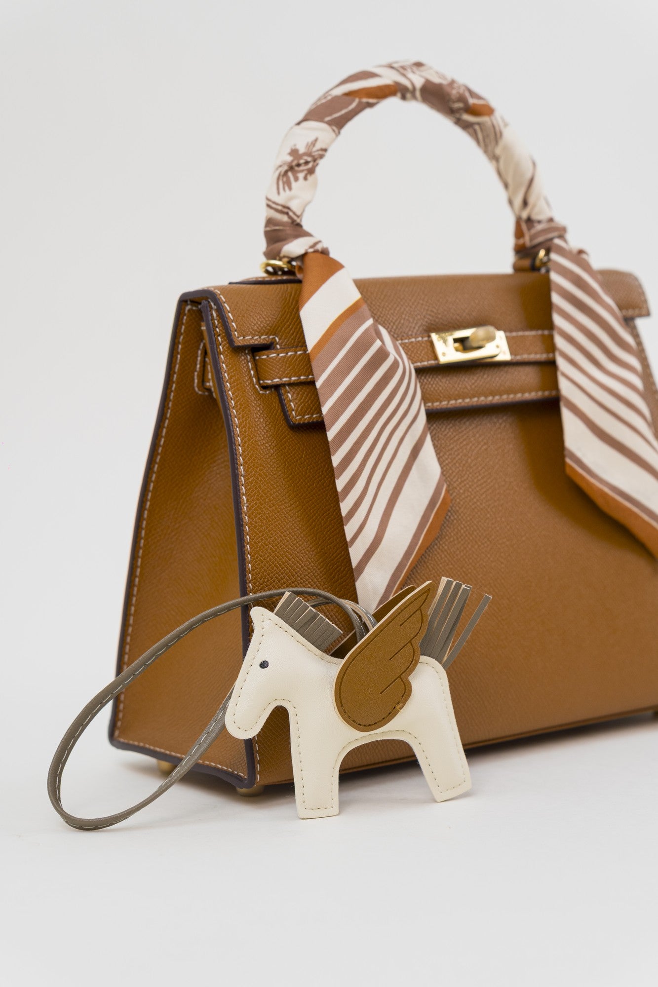 Saloria Kelly 28 in Brown