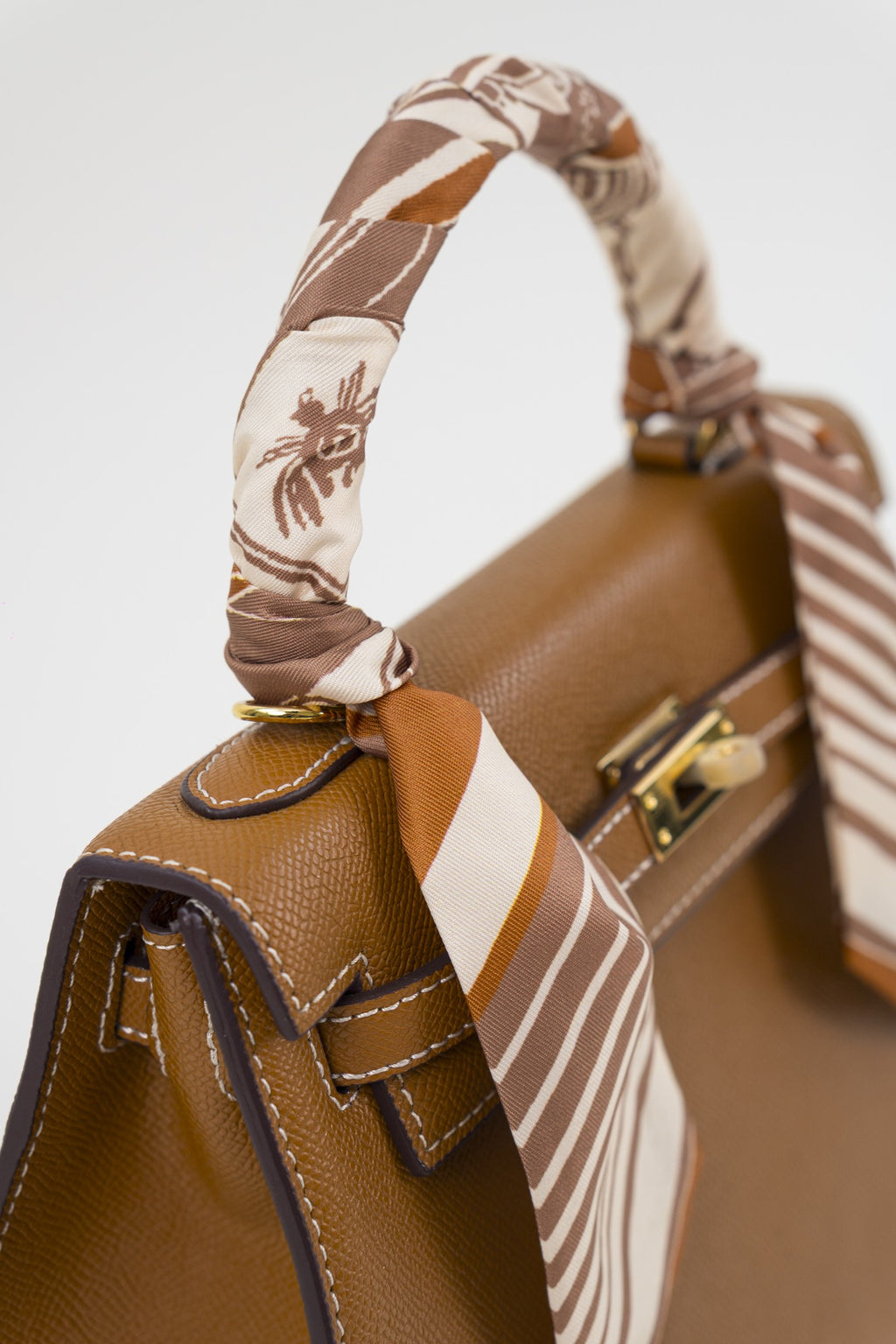 Saloria Kelly 28 in Brown