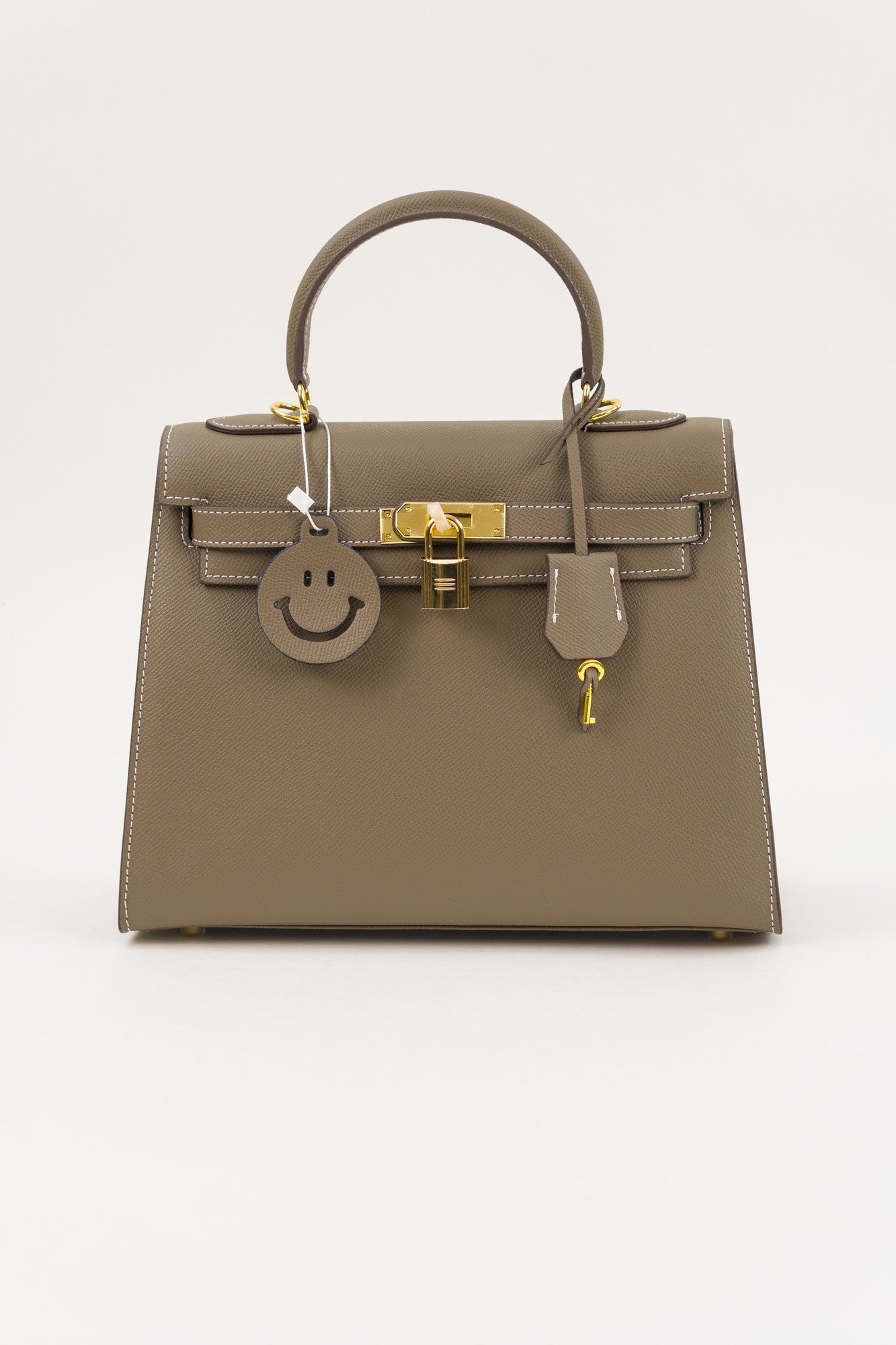 Saloria Kelly 28 in Khaki