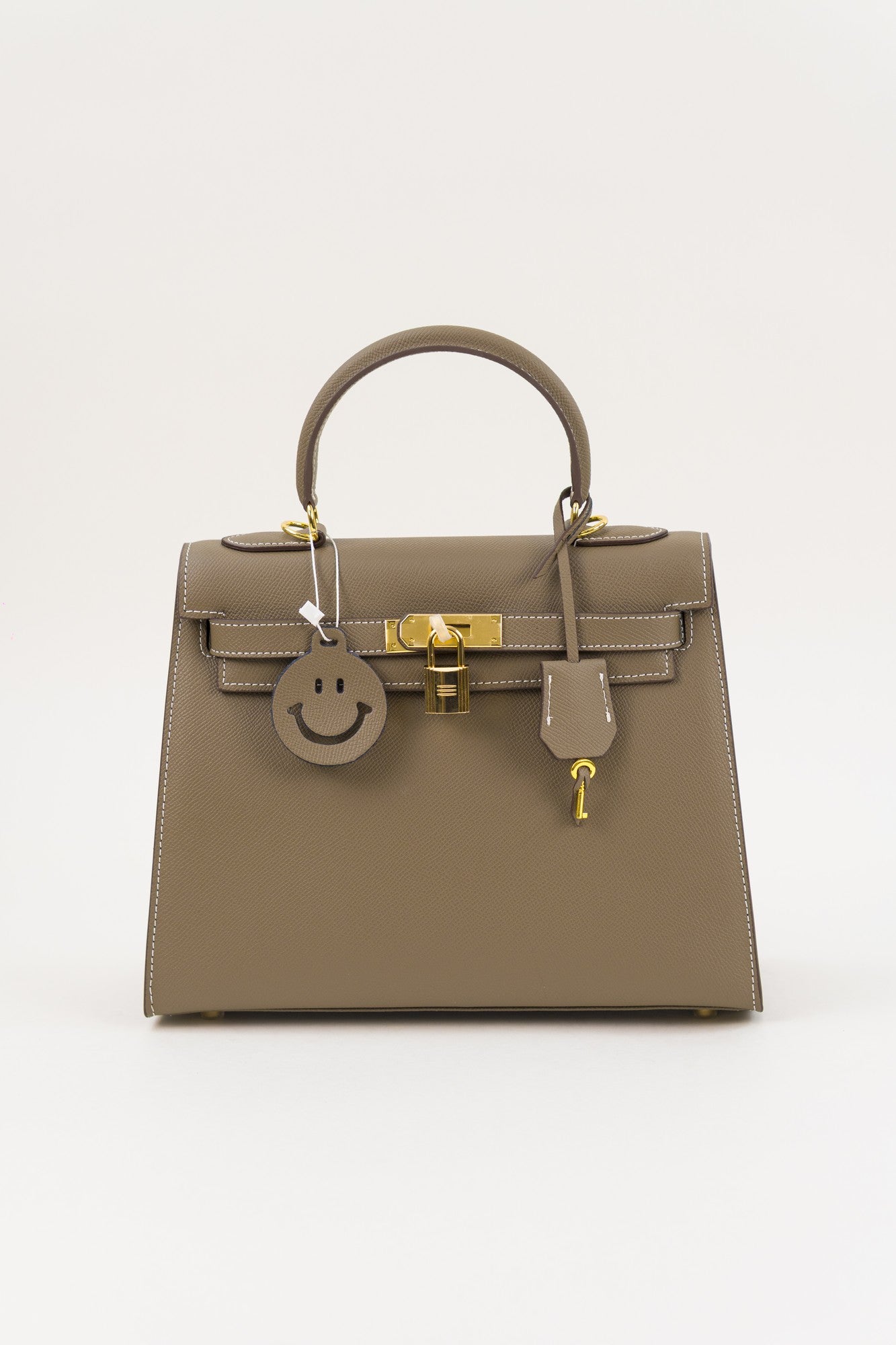 Saloria Kelly 28 in Khaki