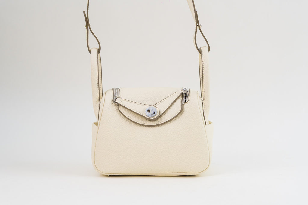 Saloria Kelly 28 in White