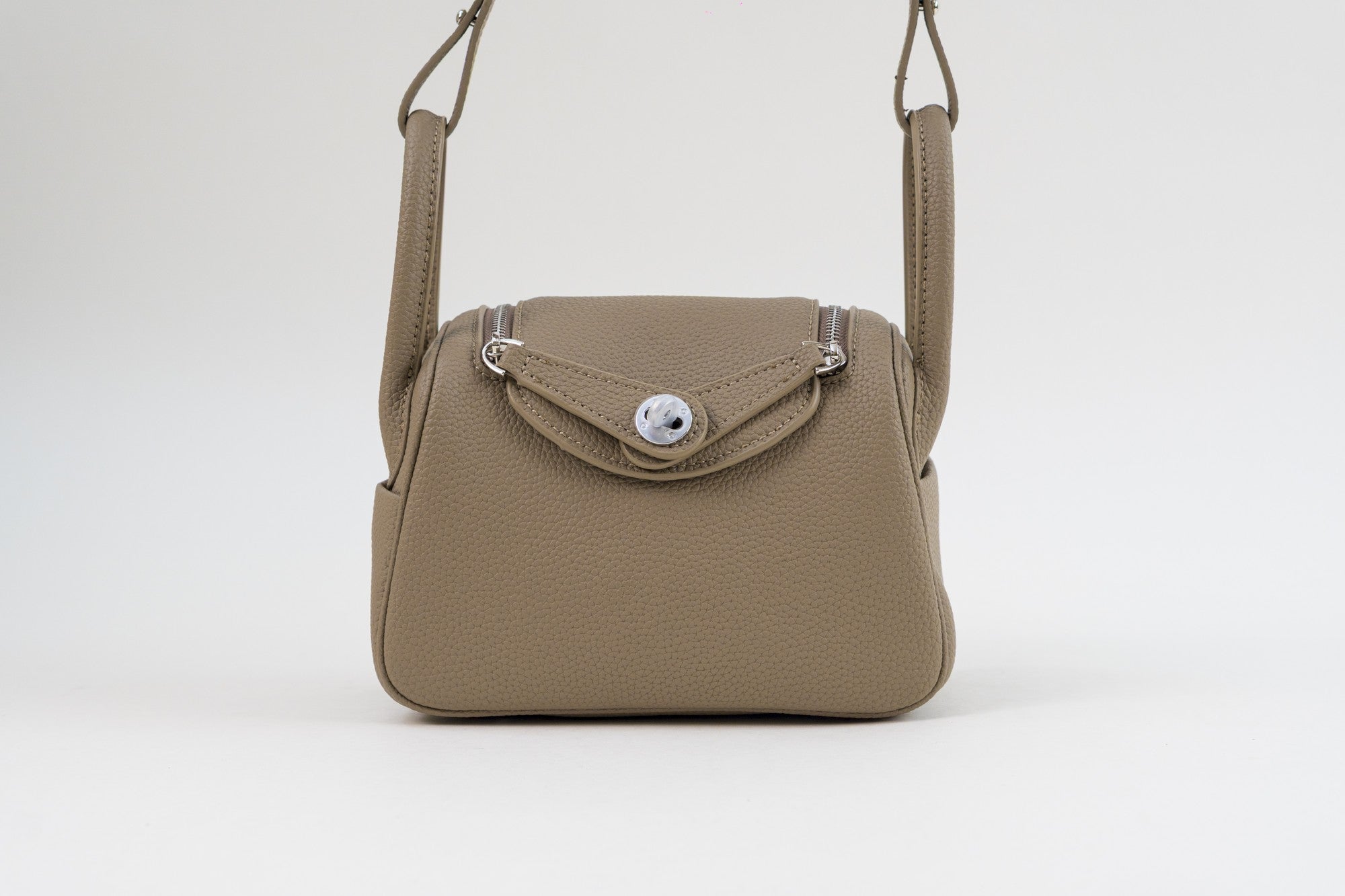 Saloria Lindy 26 in Brown
