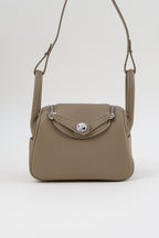 Saloria Lindy 26 in Brown